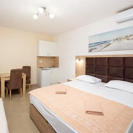 Sofija Apartment *